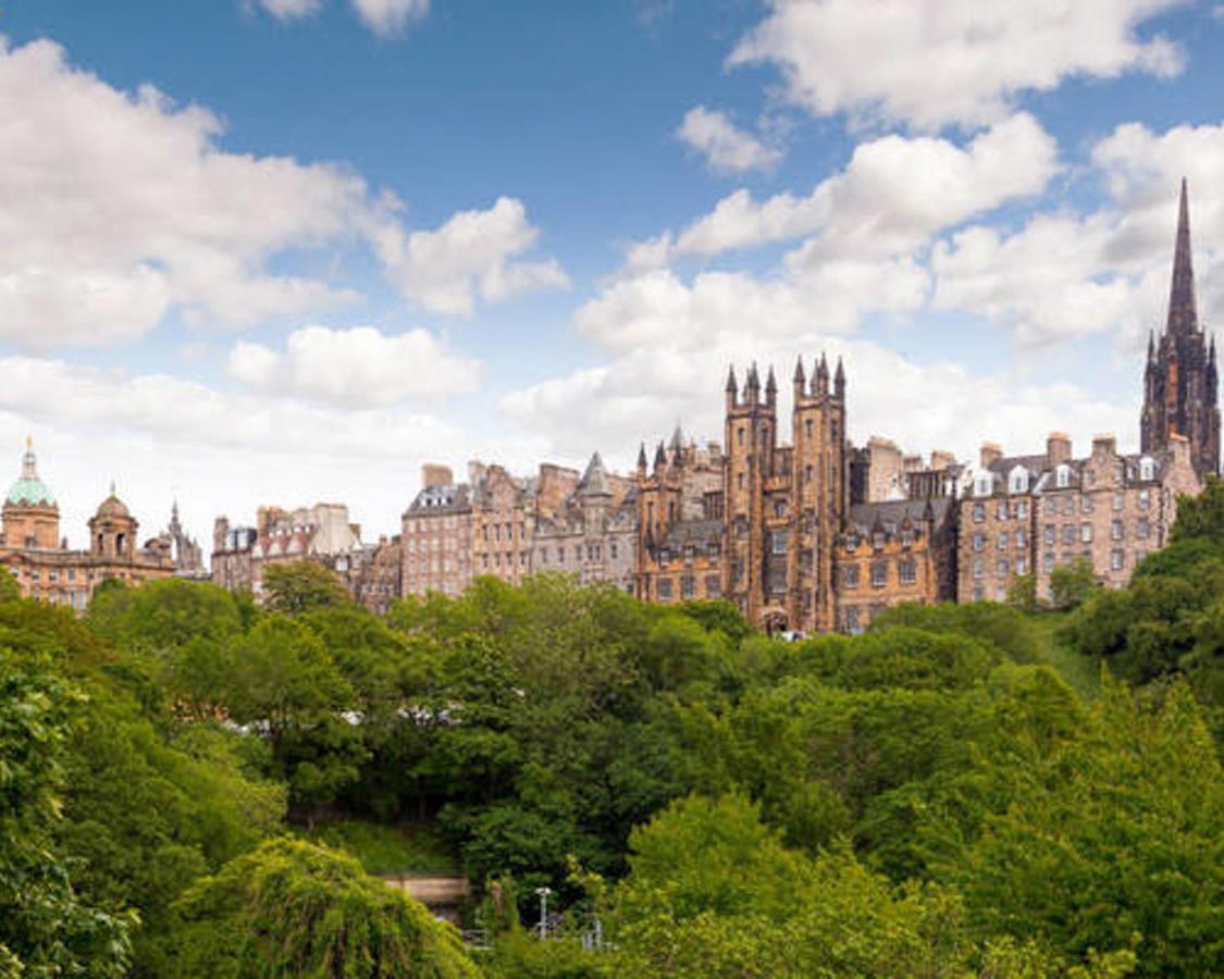 Gorgeous Studio At The Heart Of Edinburgh Old Town Apartman Kültér fotó